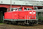 Deutz 57772 - EFB "212 372-7"
10.08.2005
Siegen, Bahnbetriebswerk [D]
Michael Baier
