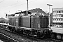 MaK 1000120 - DB "211 102-9"
20.04.1975
Hamburg-Altona, Bahnhof [D]
Klaus Görs